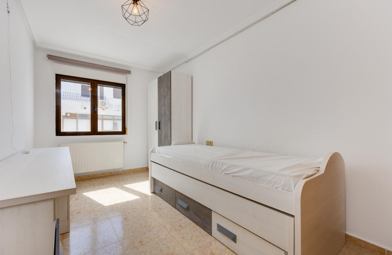 Reventa - Apartamento / piso - San Miguel de Salinas