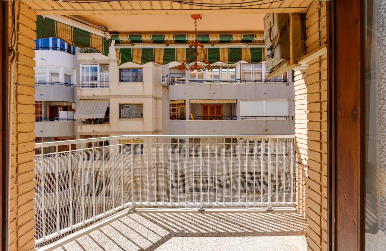 Revente - Appartement - Torrevieja - Playa del Acequión