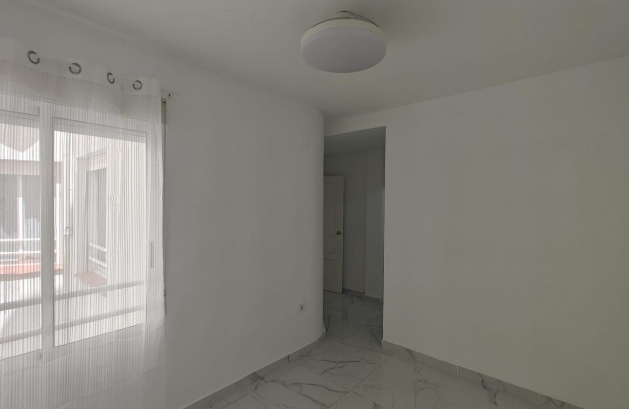 Revente - Appartement - Torrevieja - Acequion