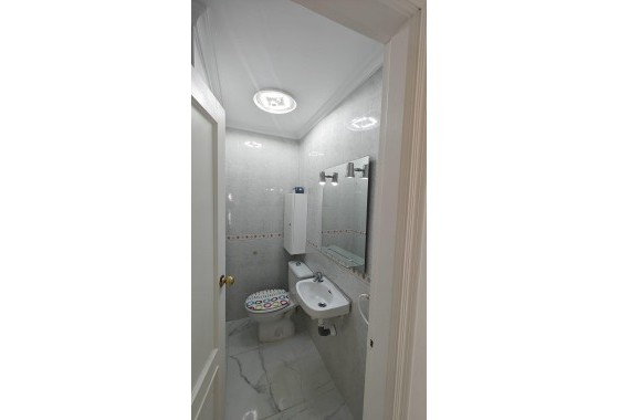 Revente - Appartement - Torrevieja - Acequion