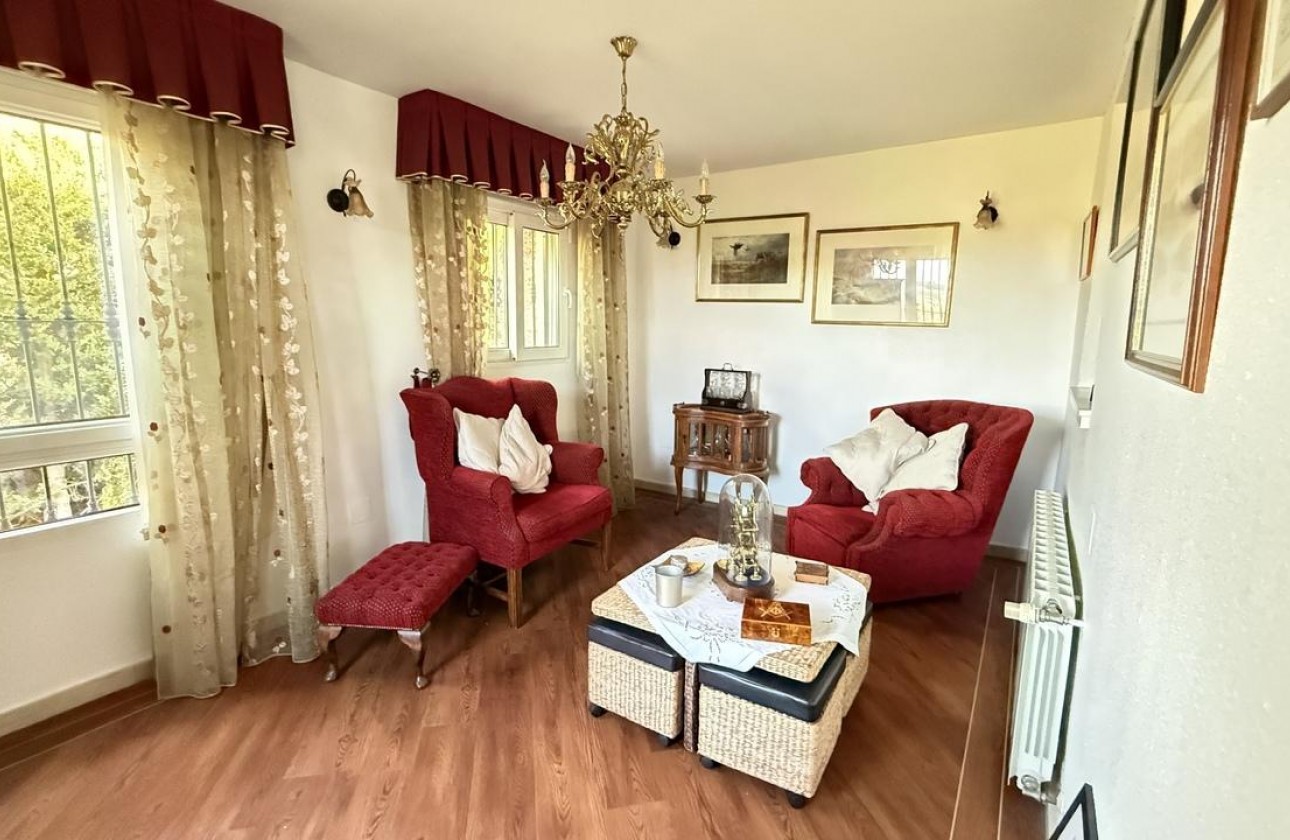 Resale - Villa - Dehesa de campoamor - Las Ramblas Golf