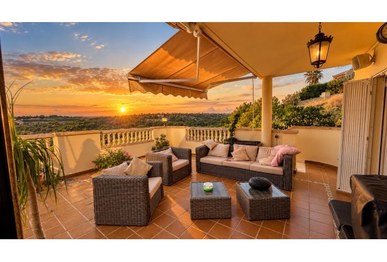Resale - Villa - Dehesa de campoamor - Las Ramblas Golf