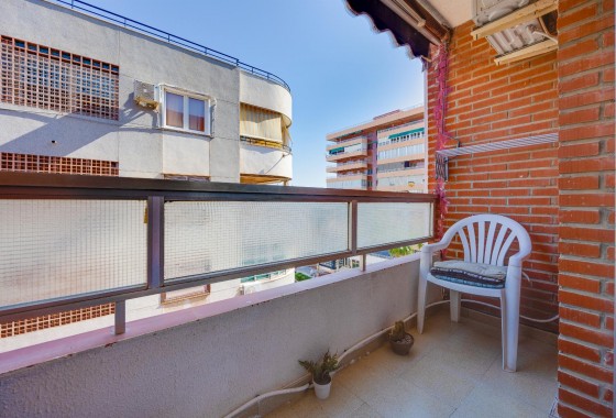 Reventa - Apartamento / piso - Torrevieja - Playa del Acequión