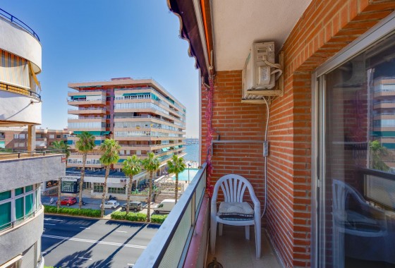 Reventa - Apartamento / piso - Torrevieja - Playa del Acequión
