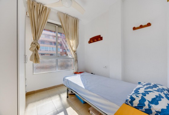 Reventa - Apartamento / piso - Torrevieja - Playa del Acequión