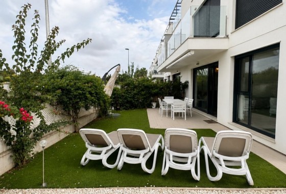 Resale - Apartment / flat - Orihuela Costa - Punta Prima