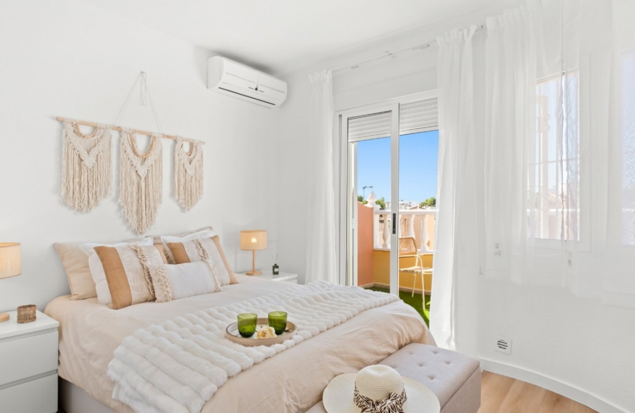 Revente - Villa - Orihuela Costa - Las Filipinas