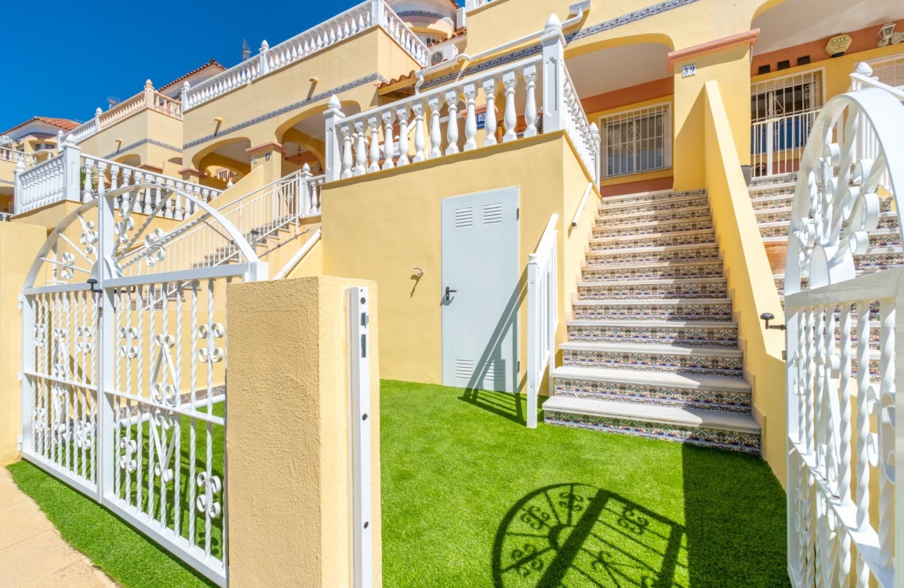 Revente - Villa - Orihuela Costa - Lomas de Campoamor-Las Ramblas