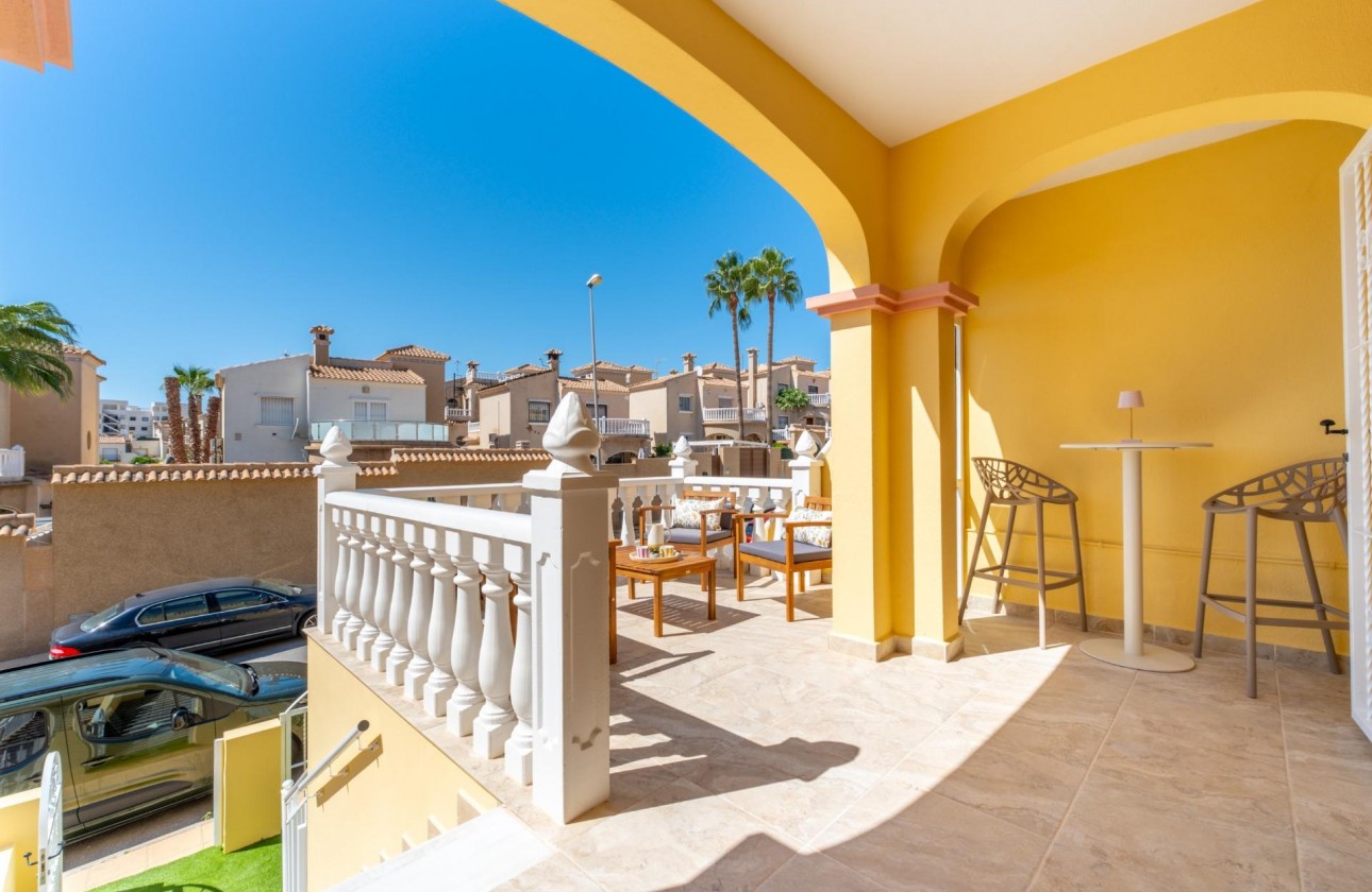 Revente - Villa - Orihuela Costa - Lomas de Campoamor-Las Ramblas