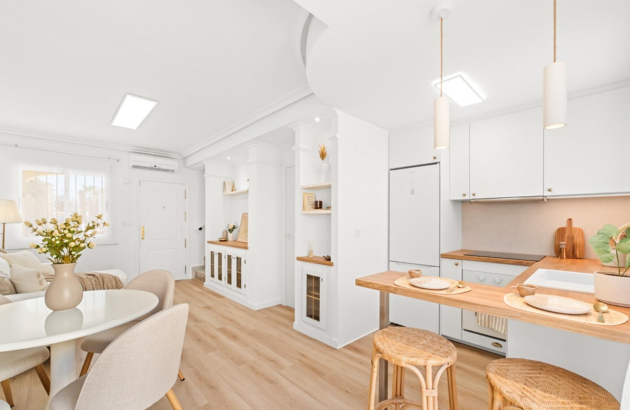 Revente - Villa - Orihuela Costa - Lomas de Campoamor-Las Ramblas