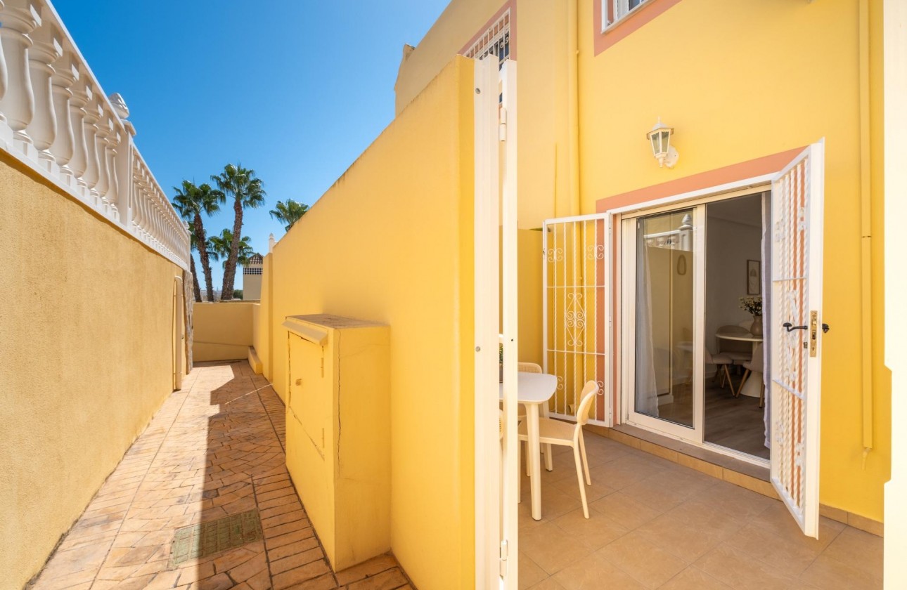 Revente - Villa - Orihuela Costa - Lomas de Campoamor-Las Ramblas