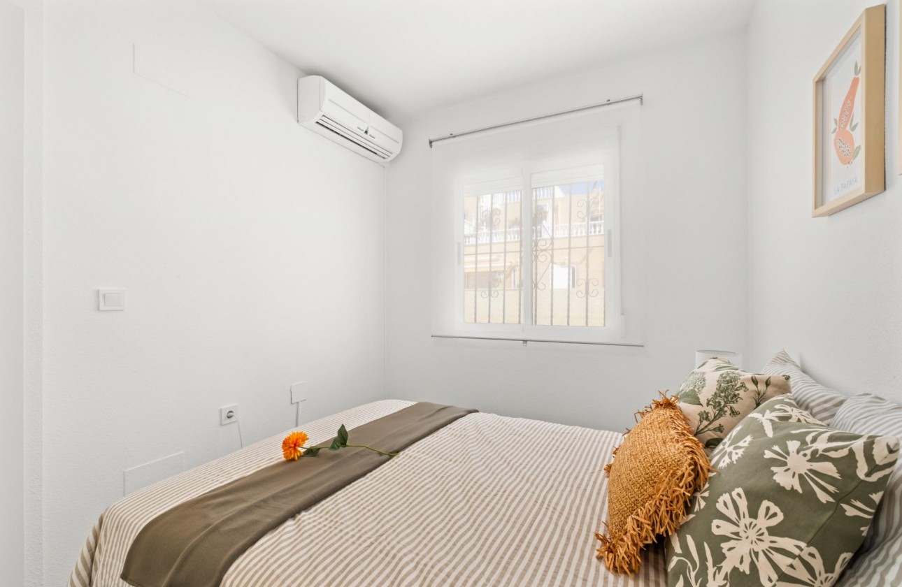 Revente - Villa - Orihuela Costa - Lomas de Campoamor-Las Ramblas