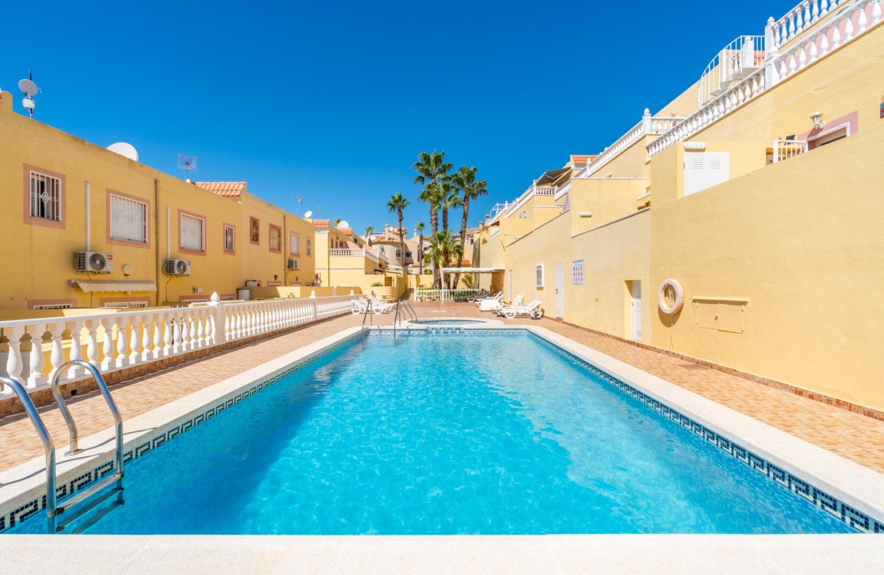Revente - Villa - Orihuela Costa - Lomas de Campoamor-Las Ramblas