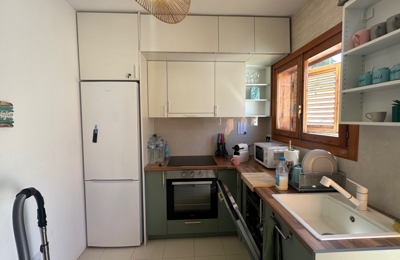 Resale - Villa - La Mata - Costa Blanca