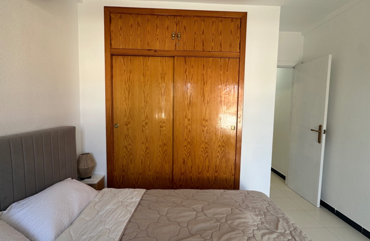 Resale - Villa - La Mata - Costa Blanca