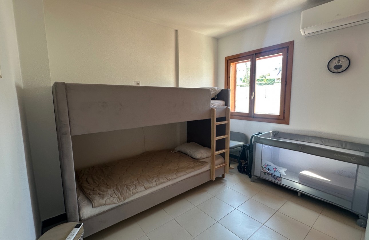 Resale - Villa - La Mata - Costa Blanca