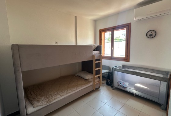 Resale - Villa - La Mata - Costa Blanca
