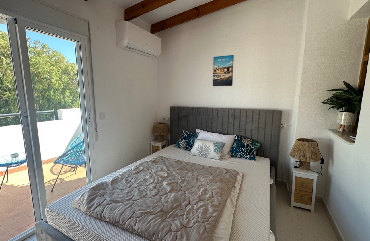 Resale - Villa - La Mata - Costa Blanca