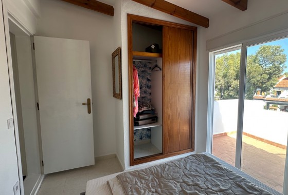 Resale - Villa - La Mata - Costa Blanca