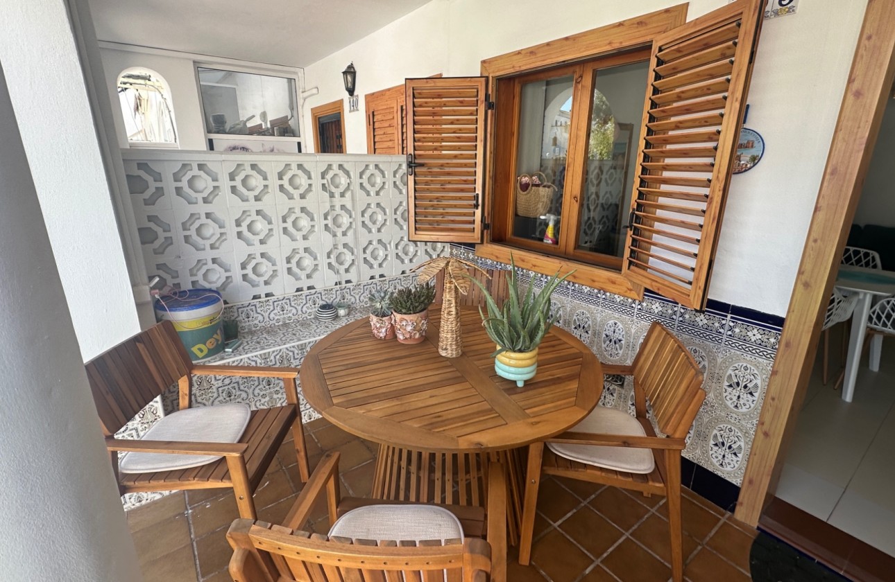 Resale - Villa - La Mata - Costa Blanca