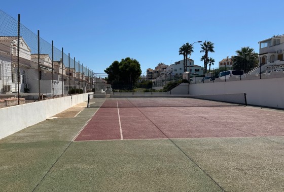 Resale - Villa - La Mata - Costa Blanca