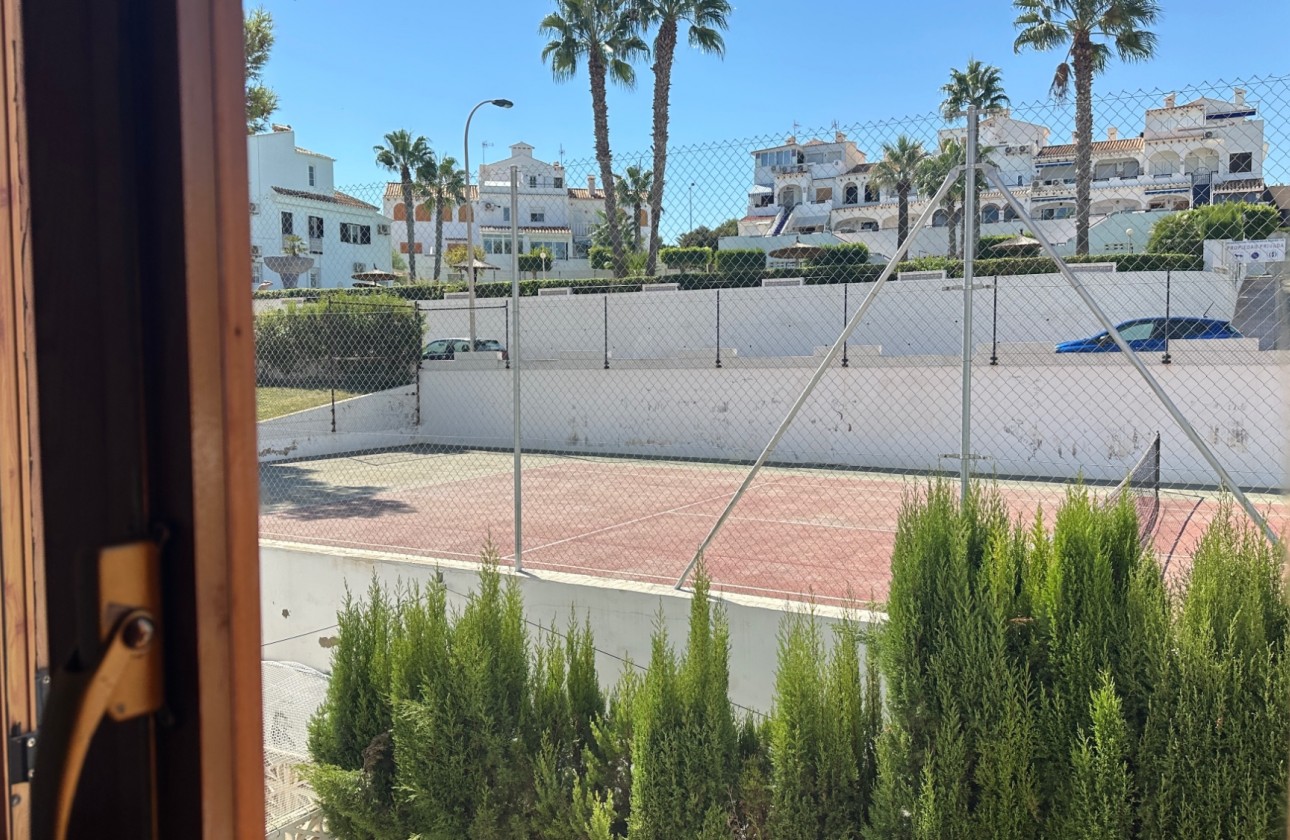 Resale - Villa - La Mata - Costa Blanca