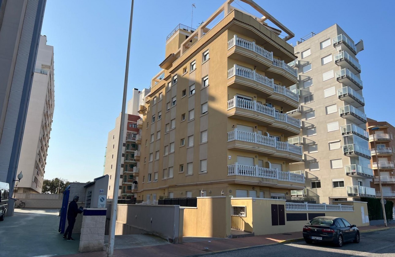 Revente - Appartement - Guardamar del Segura - Puerto Deportivo