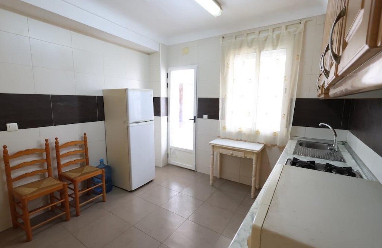 Resale - Apartment / flat - Torrevieja - Costa Blanca