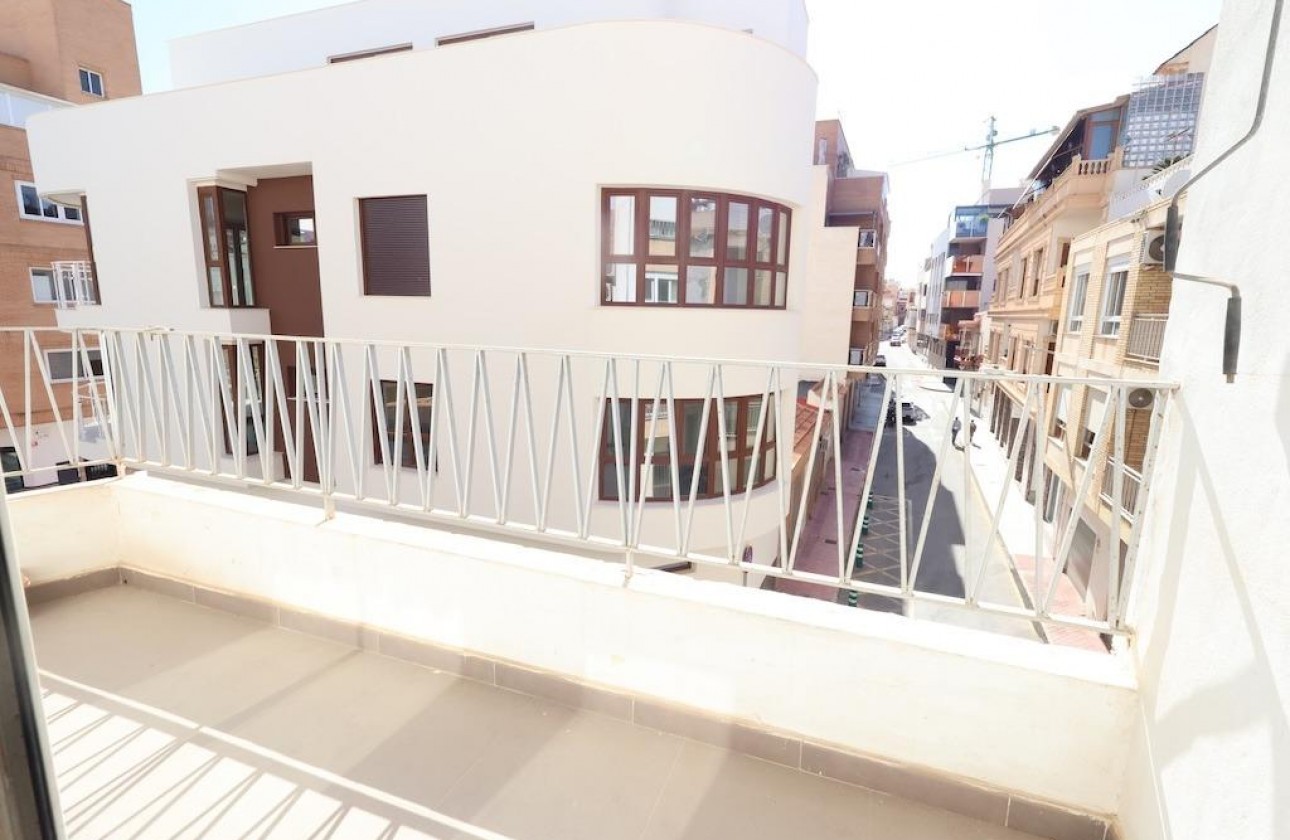 Resale - Apartment / flat - Torrevieja - Costa Blanca