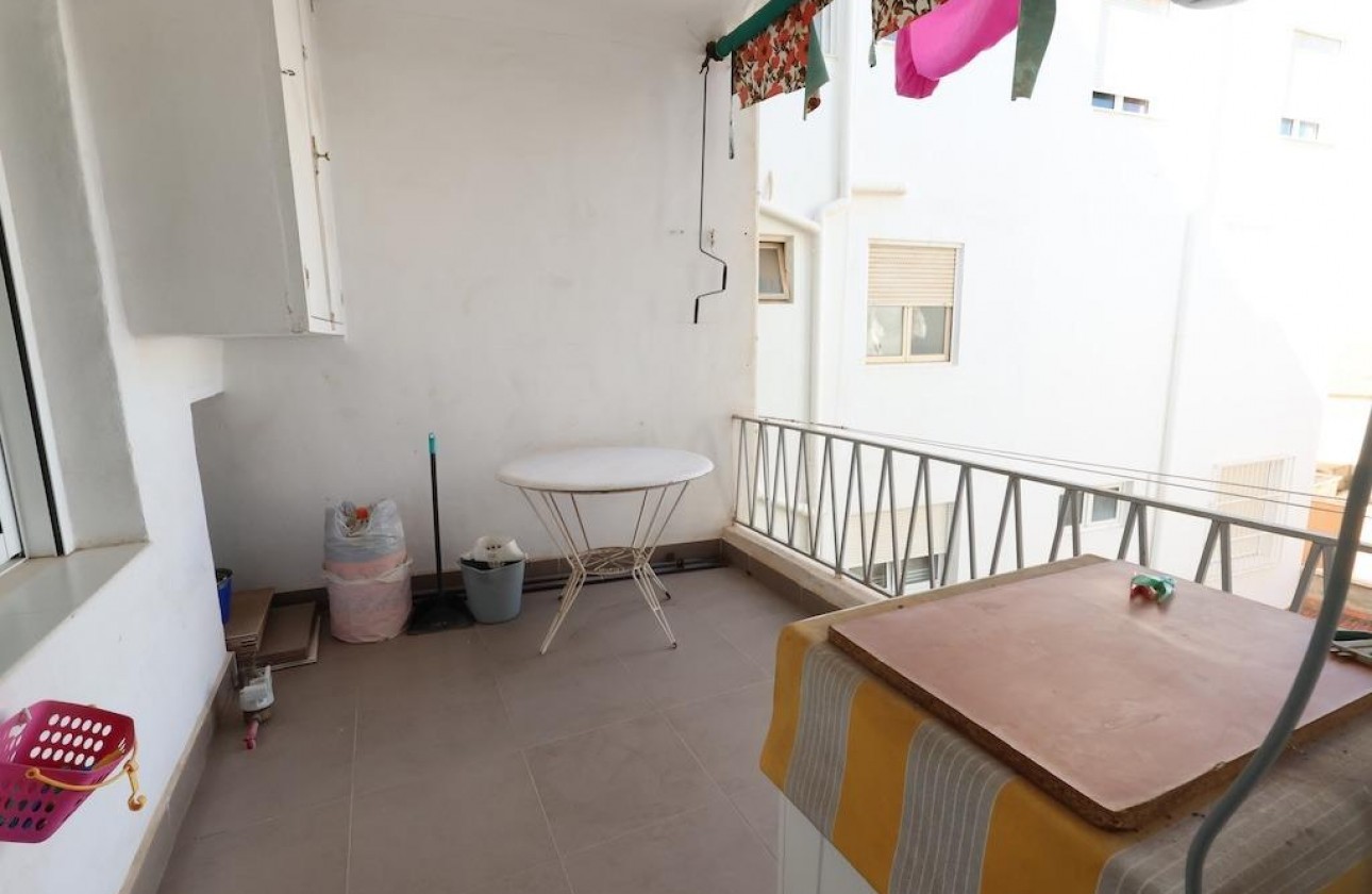 Resale - Apartment / flat - Torrevieja - Costa Blanca