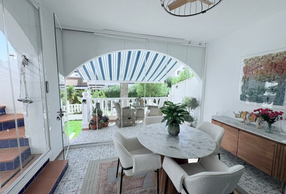Revente - Villa - Villamartin - Costa Blanca