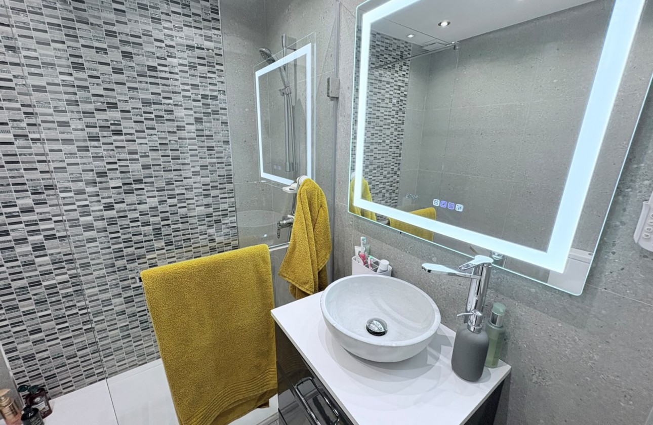 Revente - Villa - Villamartin - Costa Blanca