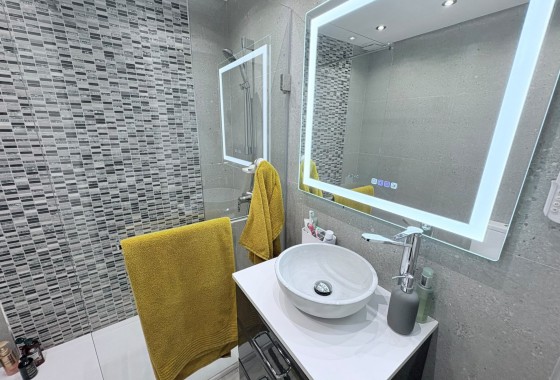 Revente - Villa - Villamartin - Costa Blanca