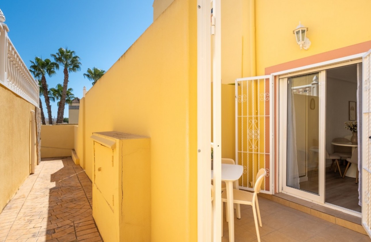 Revente - Villa - Orihuela Costa - Costa Blanca