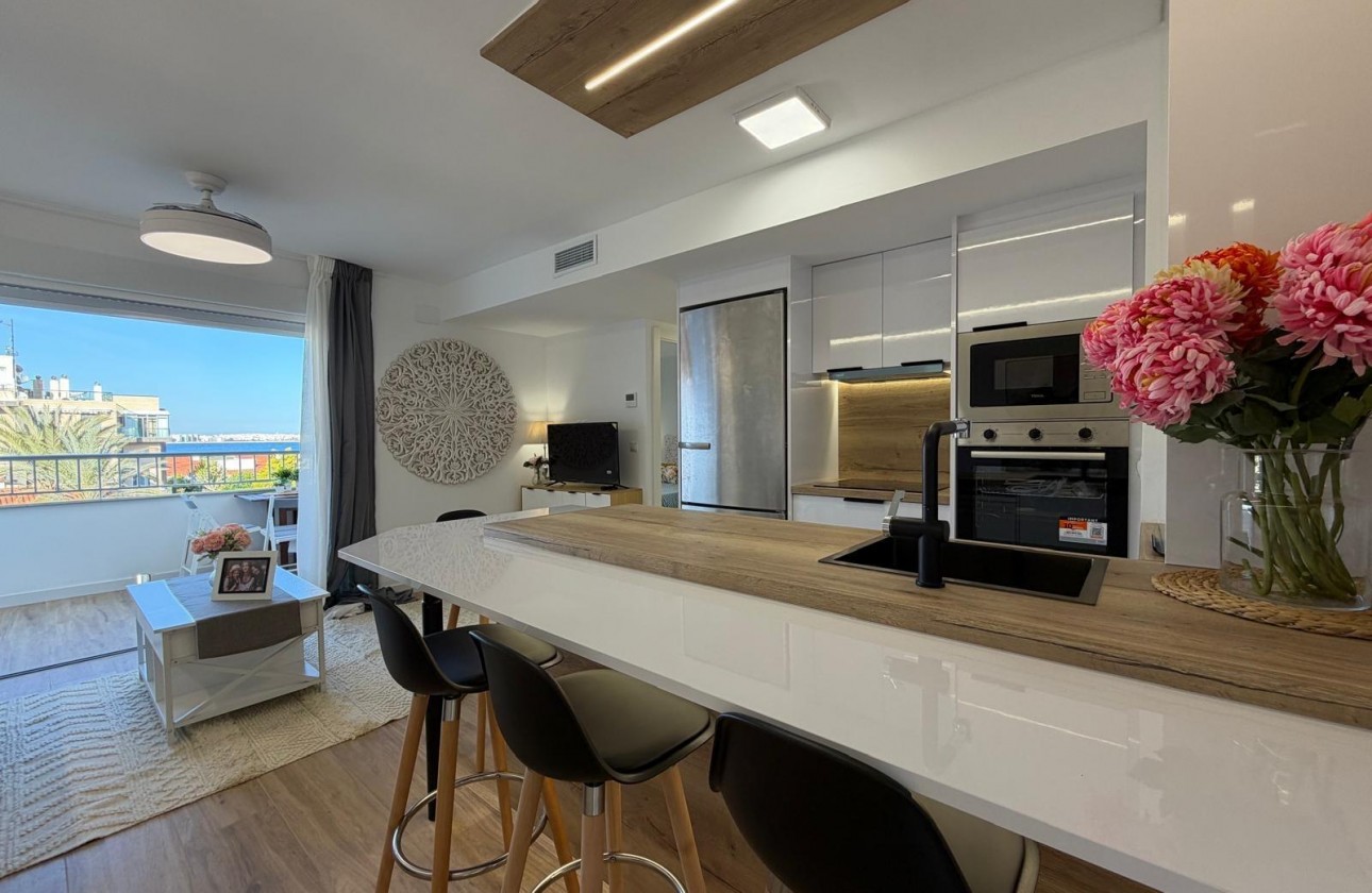 Revente - Appartement - Torrevieja - Punta prima