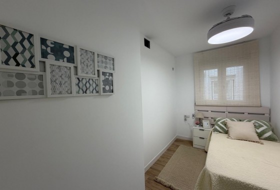Revente - Appartement - Torrevieja - Punta prima