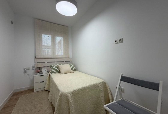 Revente - Appartement - Torrevieja - Punta prima