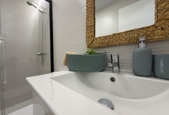 Revente - Appartement - Torrevieja - Punta prima
