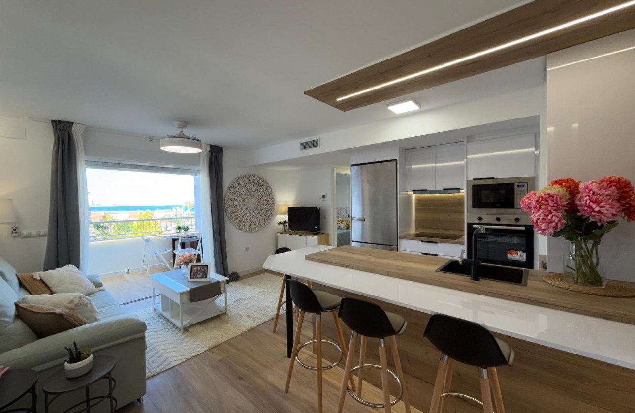 Revente - Appartement - Torrevieja - Punta prima