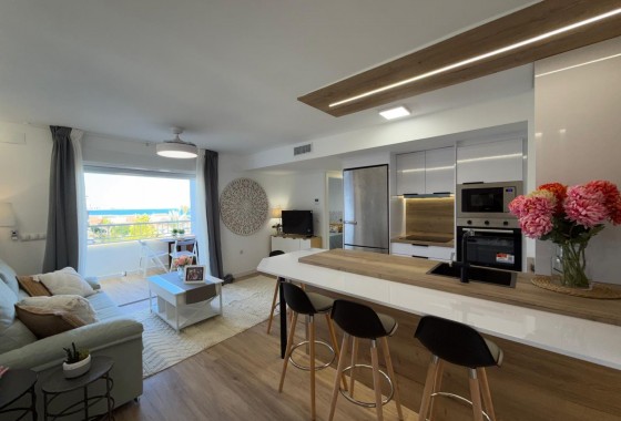 Revente - Appartement - Torrevieja - Punta prima