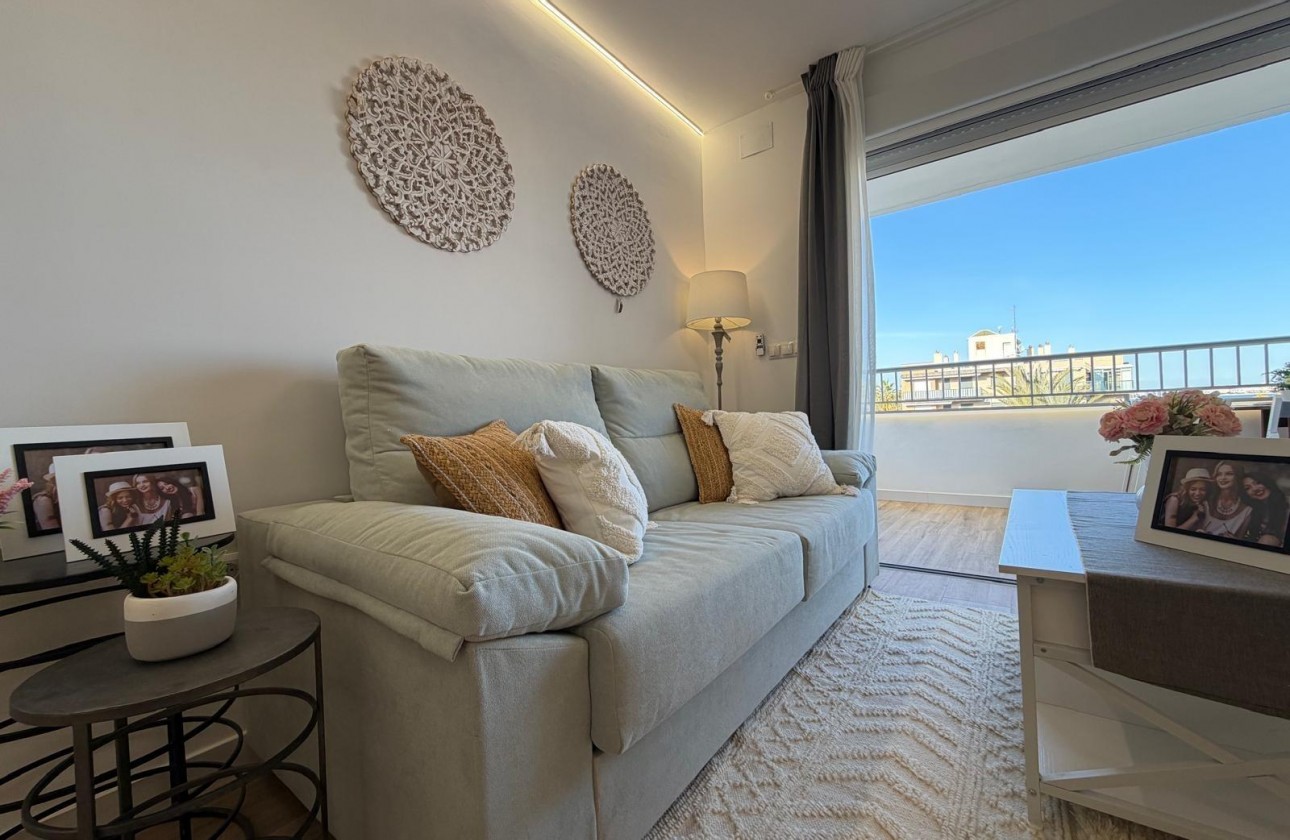 Revente - Appartement - Torrevieja - Punta prima