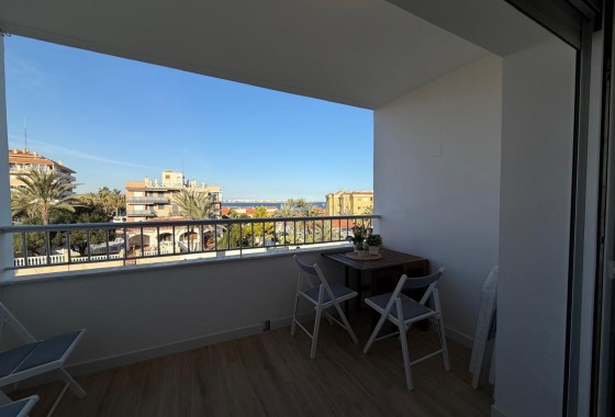 Revente - Appartement - Torrevieja - Punta prima