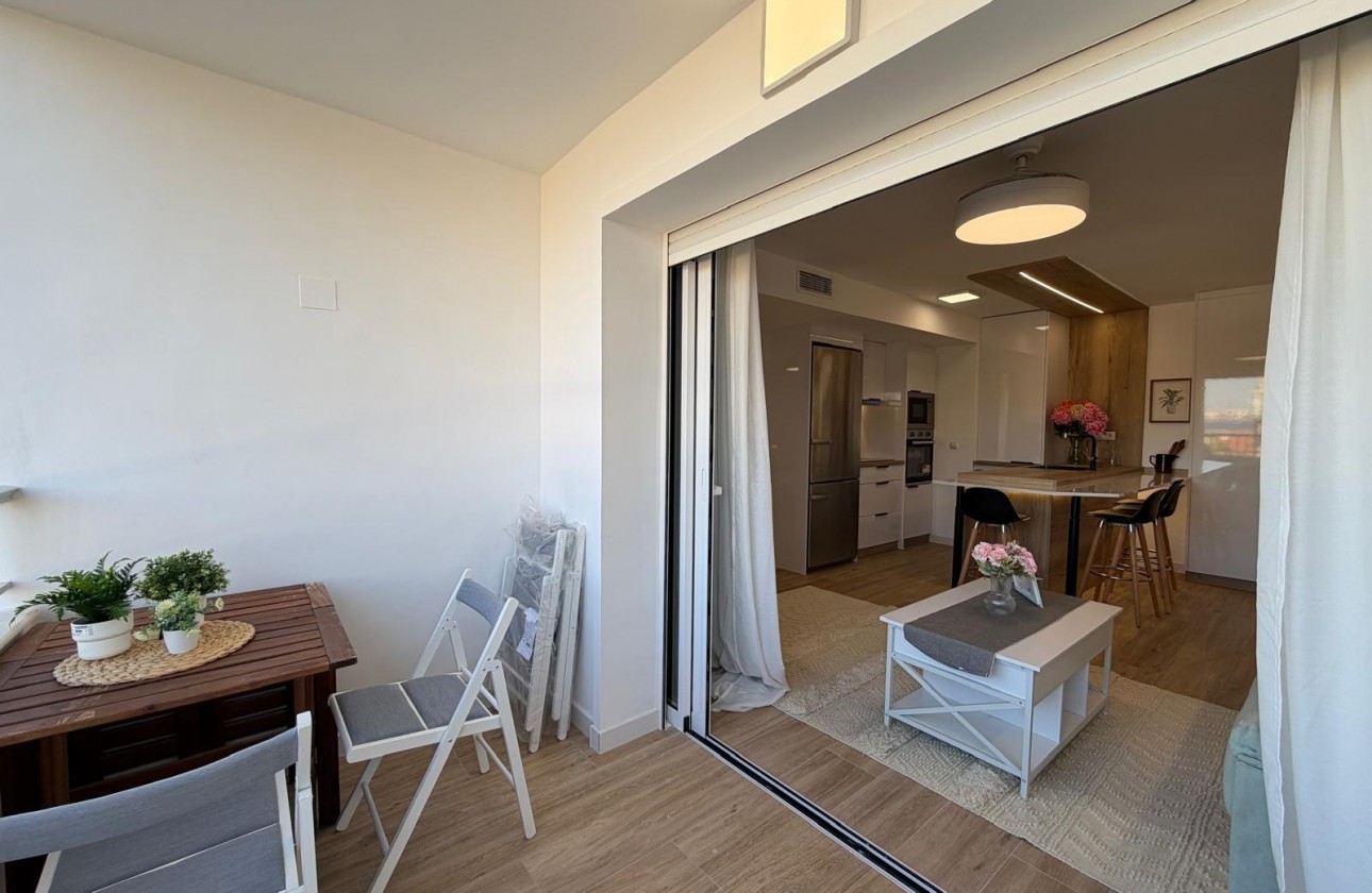 Revente - Appartement - Torrevieja - Punta prima