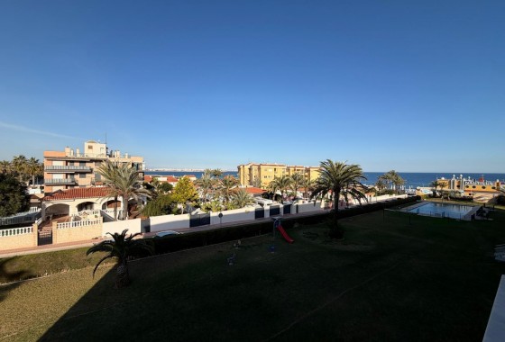 Revente - Appartement - Torrevieja - Punta prima