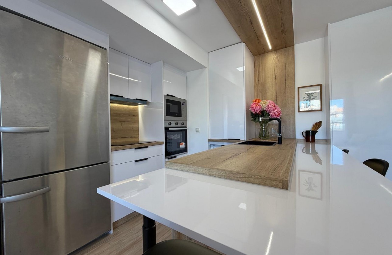 Revente - Appartement - Torrevieja - Punta prima