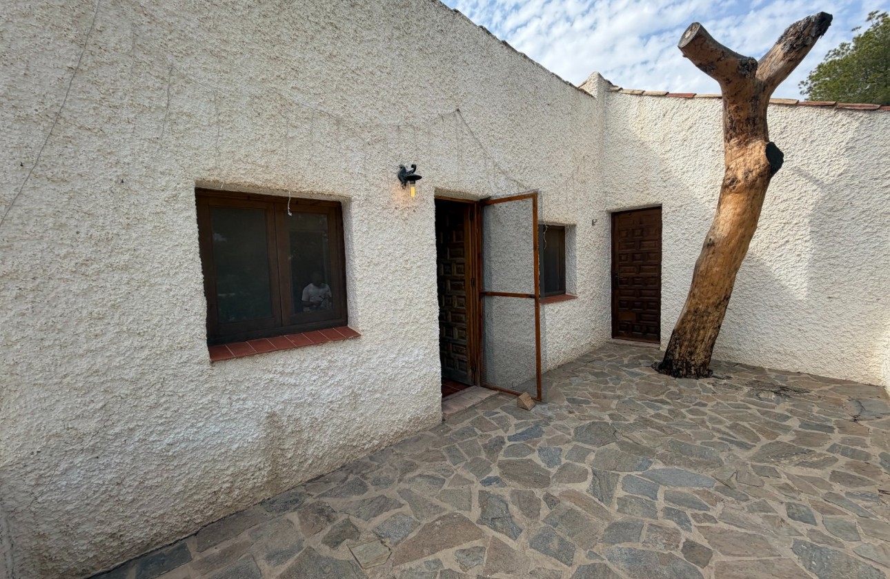 Resale - Country Property/Finca - Torremendo