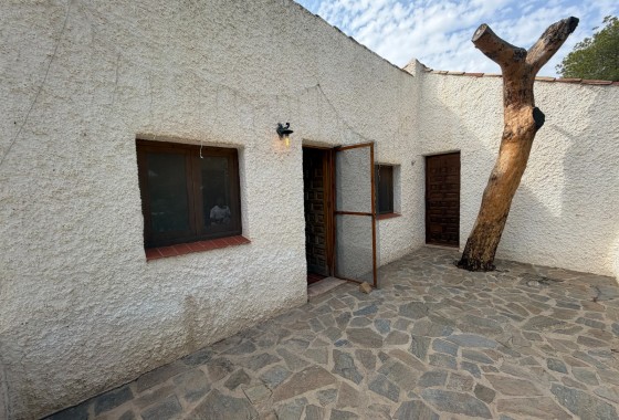 Resale - Country Property/Finca - Torremendo
