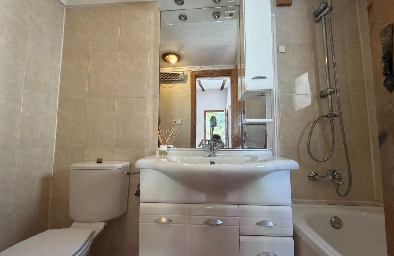 Resale - Country Property/Finca - Torremendo