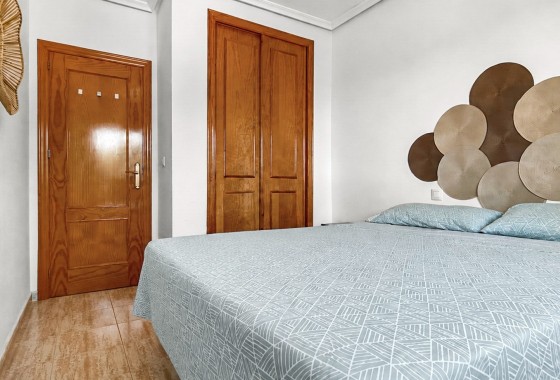 Resale - Apartment / flat - Mil Palmeras - Costa Blanca