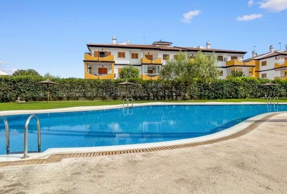 Resale - Apartment / flat - Mil Palmeras - Costa Blanca